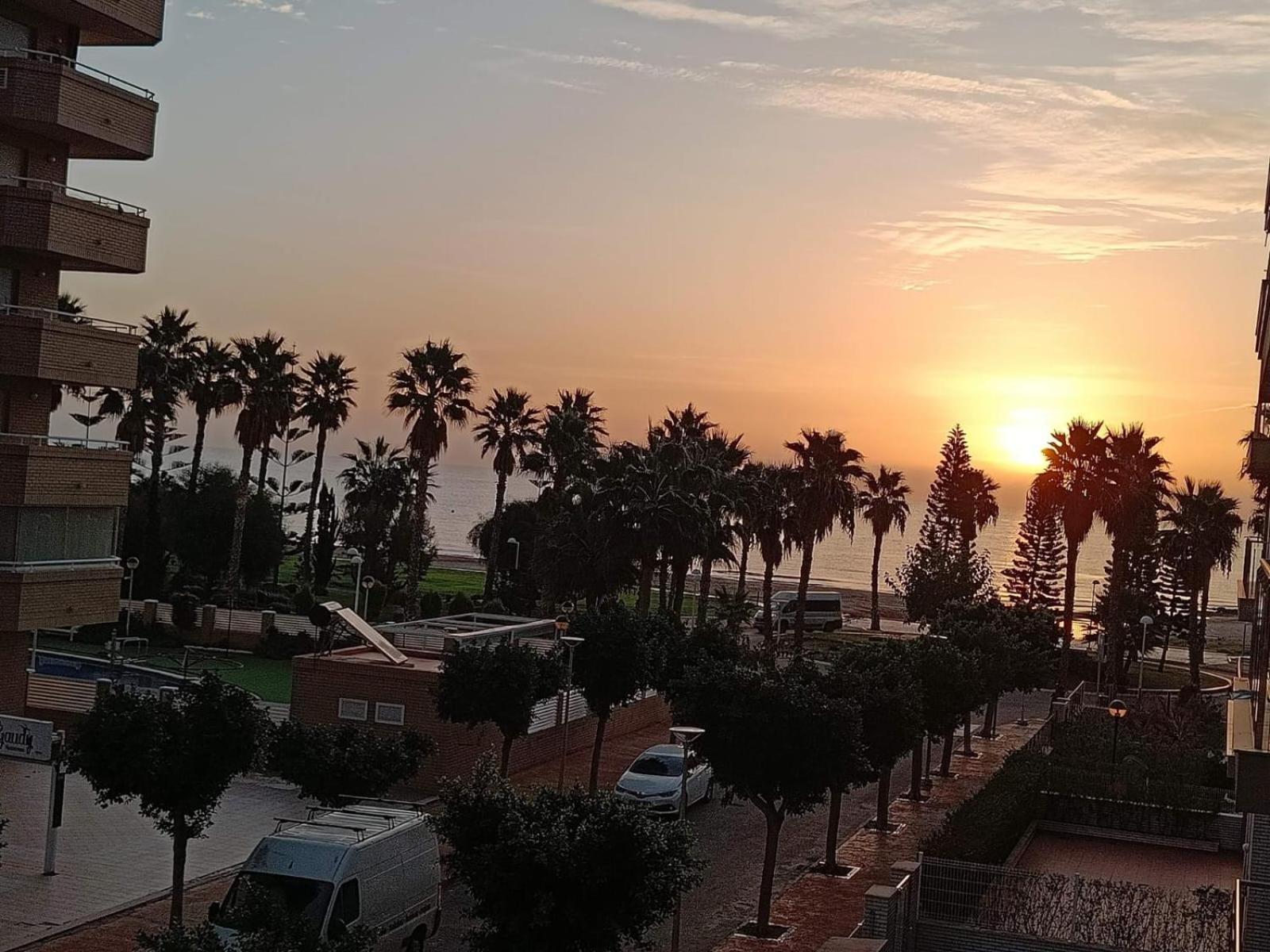 Apartamentos Be Suites Primera Linea Oropesa del Mar Exteriér fotografie